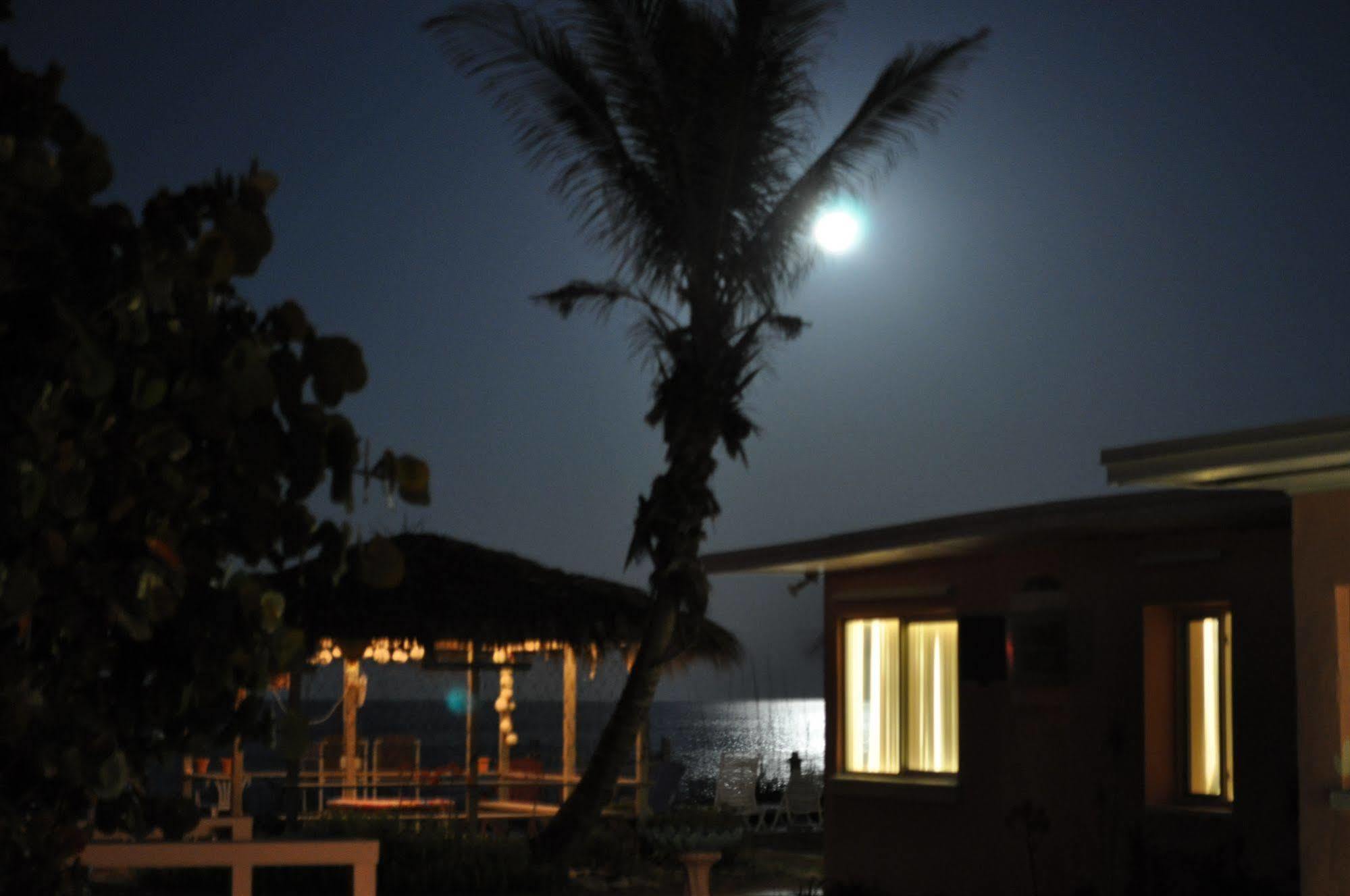 Oceanfront Sea Scape Motel Indialantic Esterno foto